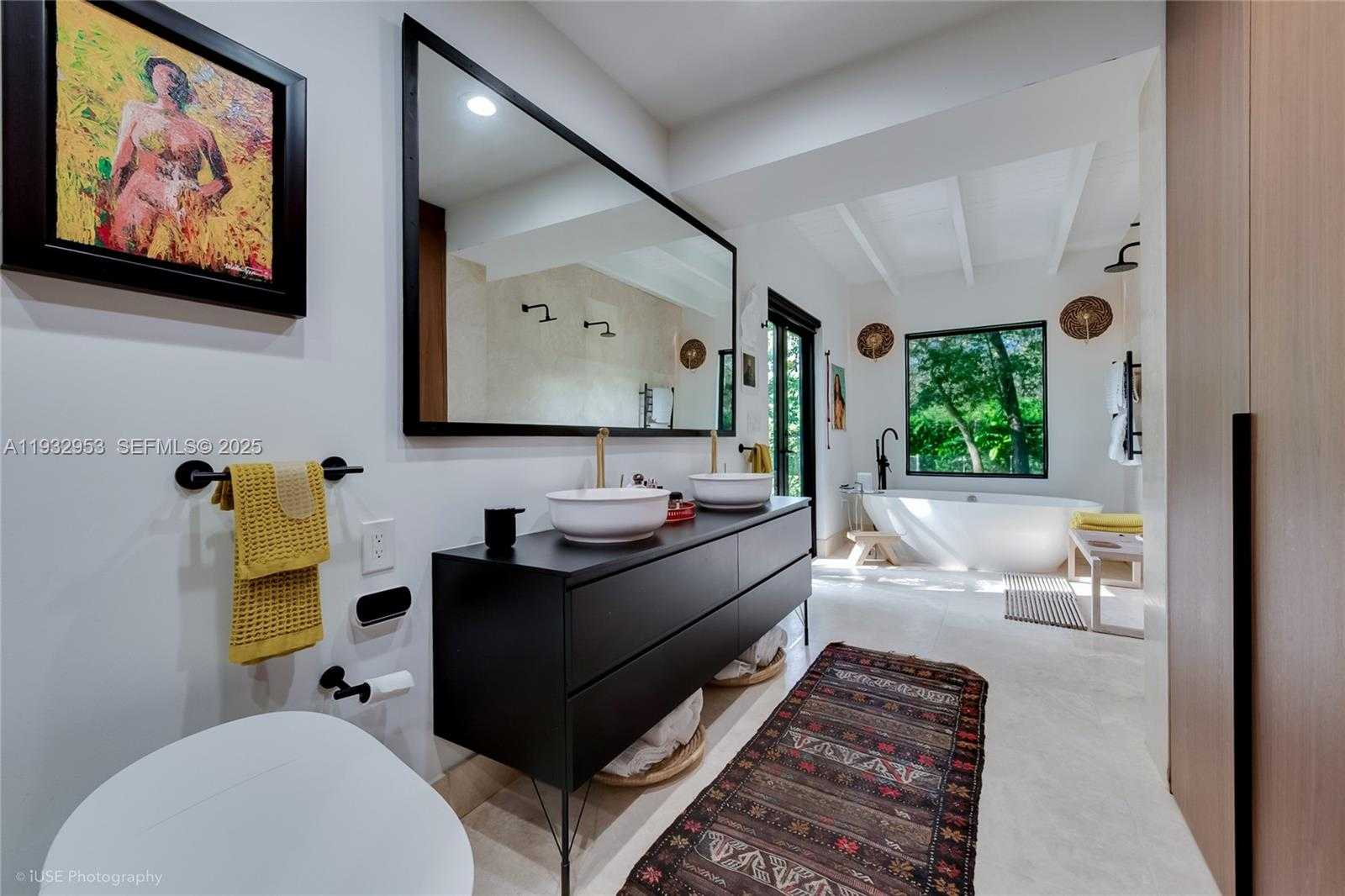 Small Image of 10700 OLD CUTLER RD, Coral Gables Number 13