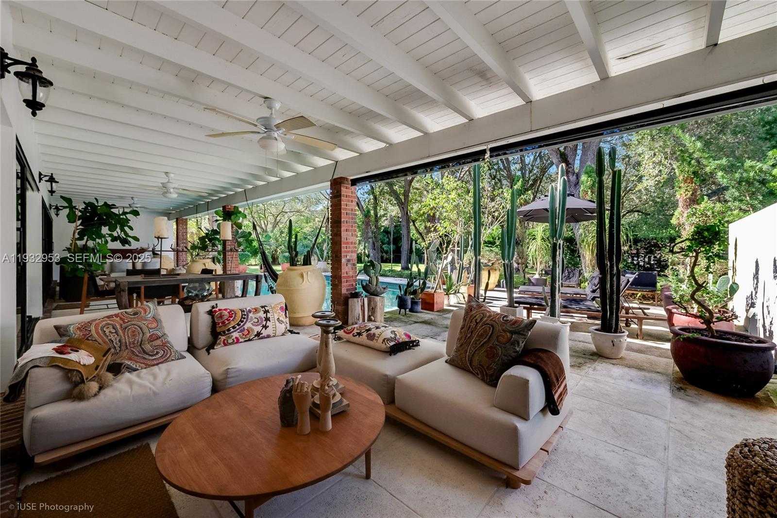 Small Image of 10700 OLD CUTLER RD, Coral Gables Number 20