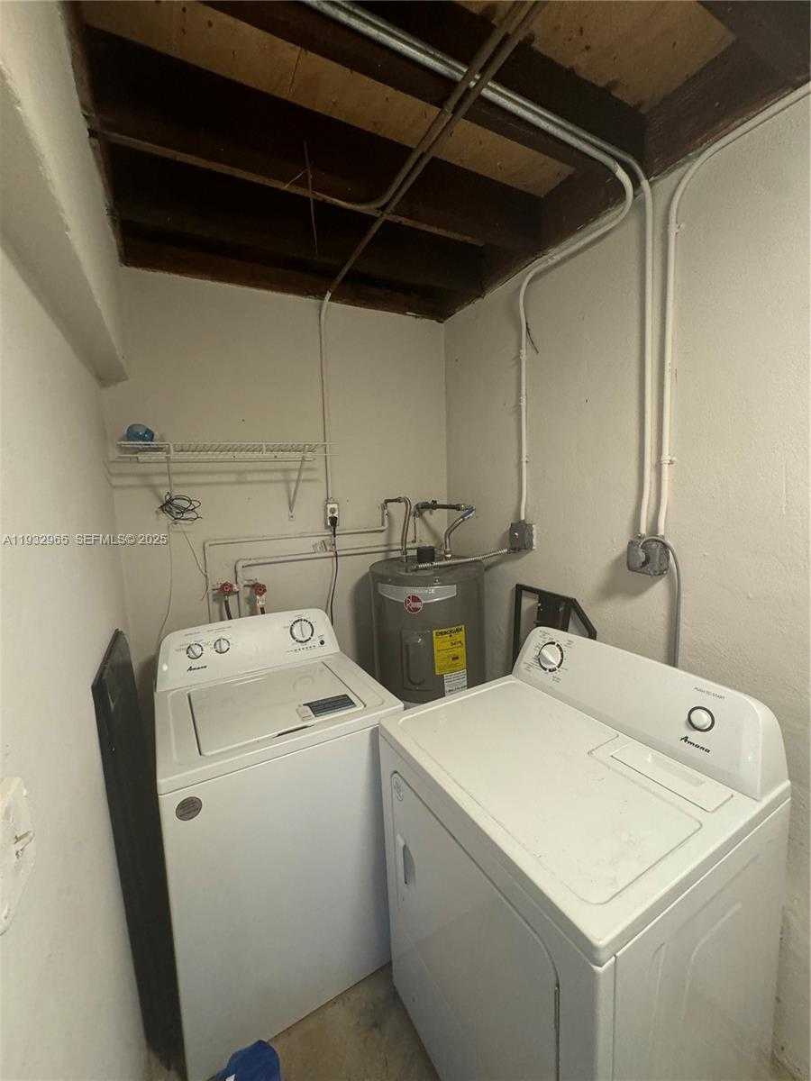 Small Image of 1020 NORTH 74TH TER, Hollywood Number 15