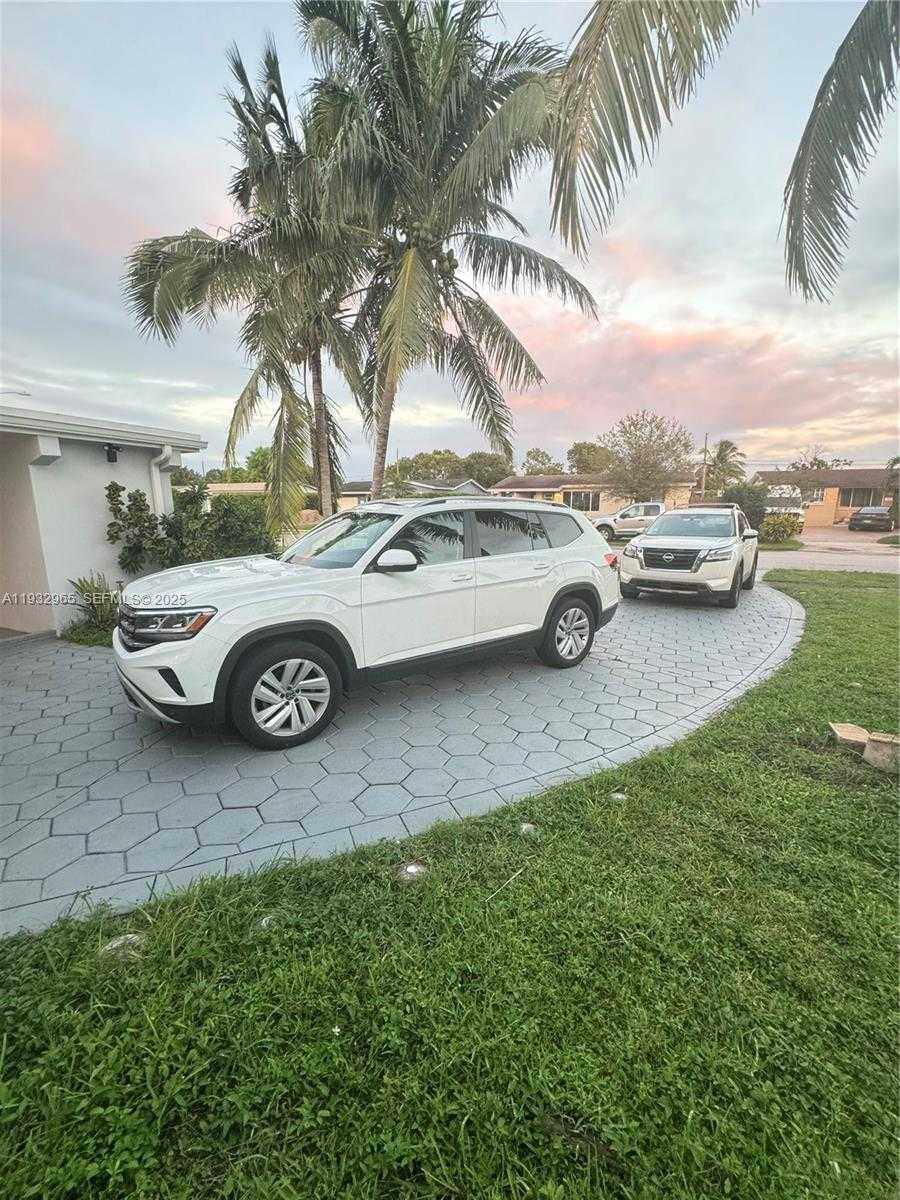 Small Image of 1020 NORTH 74TH TER, Hollywood Number 21