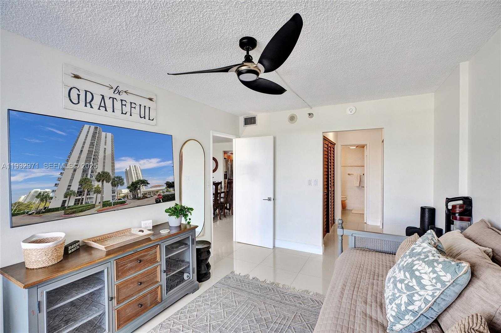 Small Image of 20515 EAST COUNTRY CLUB DR #249, Aventura Number 17