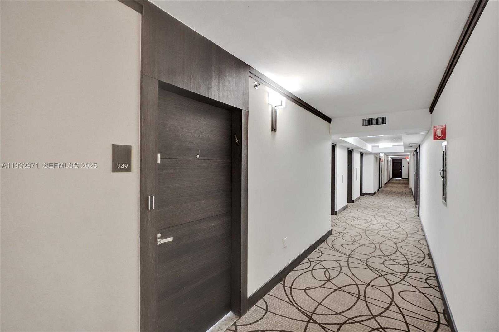 Small Image of 20515 EAST COUNTRY CLUB DR #249, Aventura Number 25