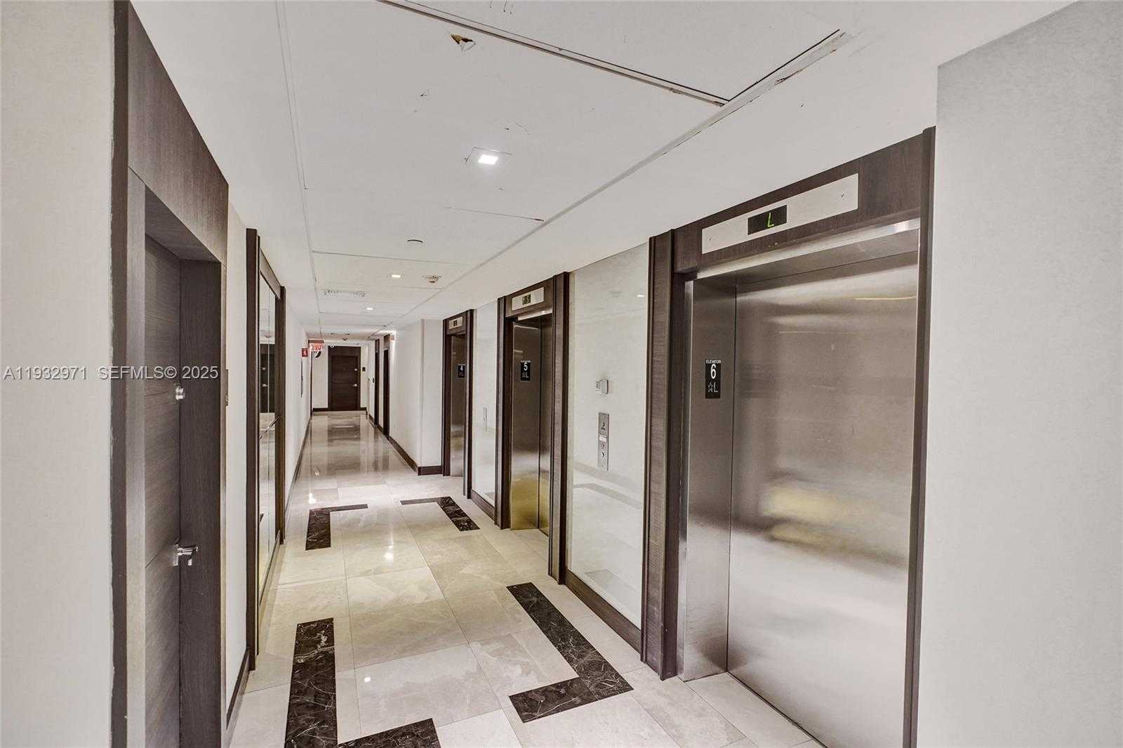 Small Image of 20515 EAST COUNTRY CLUB DR #249, Aventura Number 26