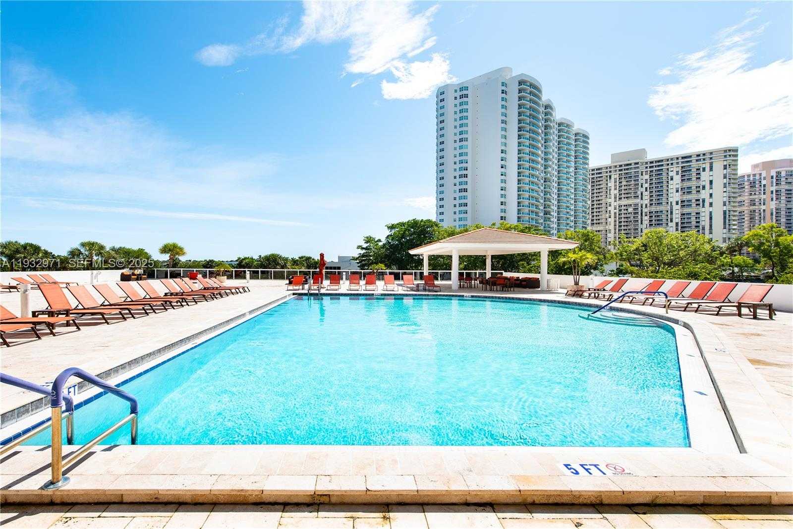 Small Image of 20515 EAST COUNTRY CLUB DR #249, Aventura Number 34