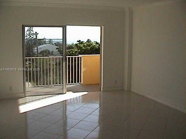Small Image of 1455 NORTH TREASURE DR #4L, North Bay Village Number 7