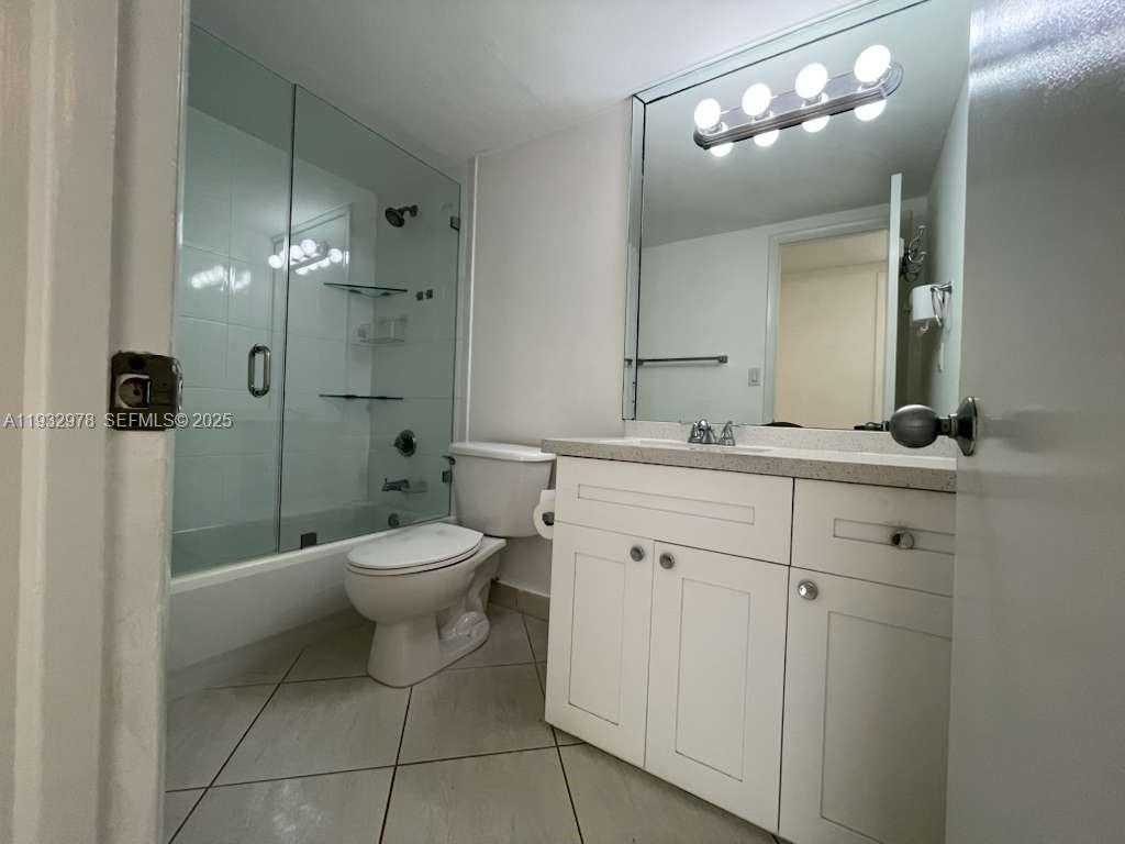 Small Image of 1455 NORTH TREASURE DR #4L, North Bay Village Number 8