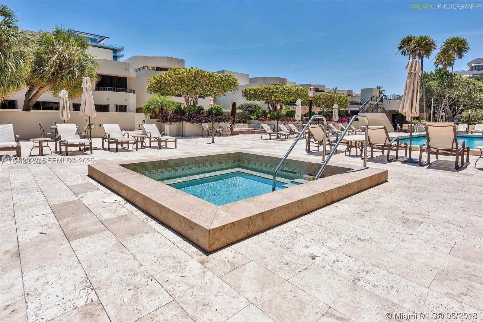 Small Image of 201 CRANDON BLVD #604, Key Biscayne Number 11