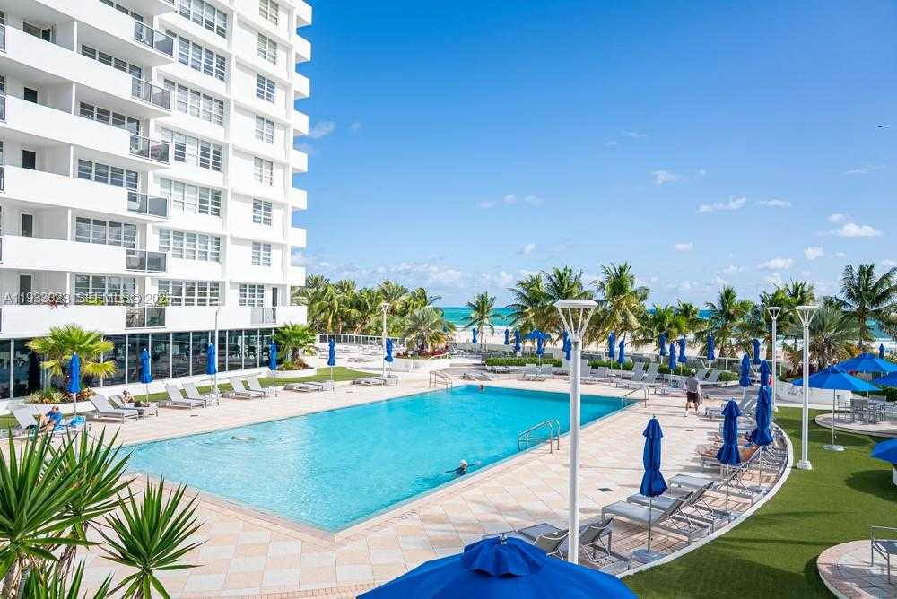 Small Image of 100 LINCOLN RD #330, Miami Beach Number 12