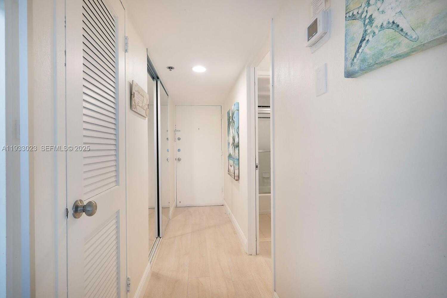 Small Image of 100 LINCOLN RD #330, Miami Beach Number 7