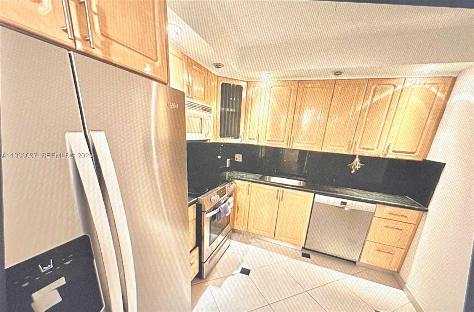 Small Image of 3800 SOUTH OCEAN DR #1723, Hollywood Number 11