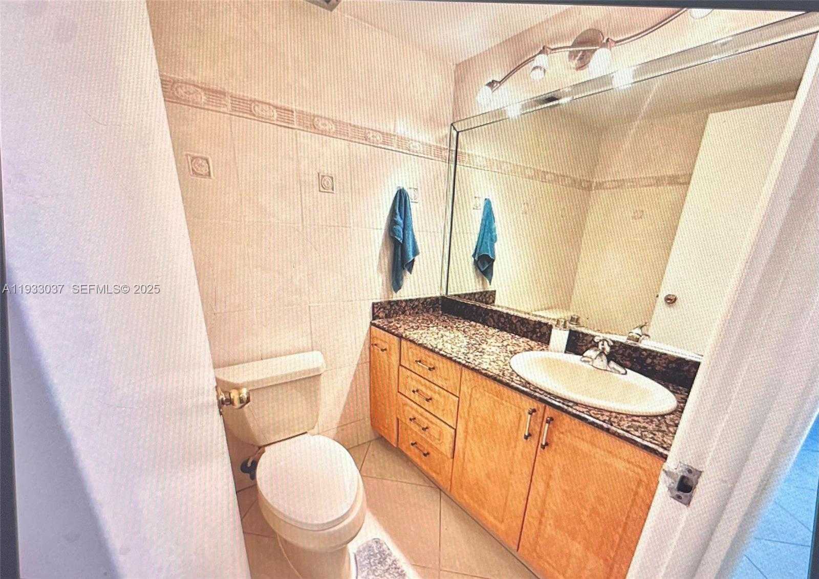 Small Image of 3800 SOUTH OCEAN DR #1723, Hollywood Number 14