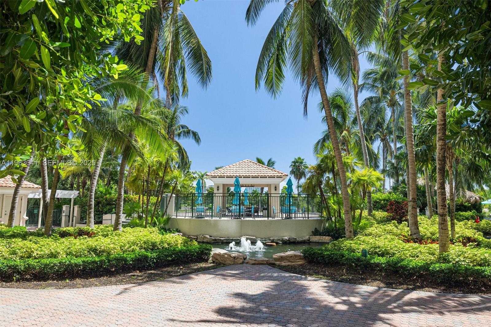 Small Image of 19501 WEST COUNTRY CLUB DR #2307, Aventura Number 23