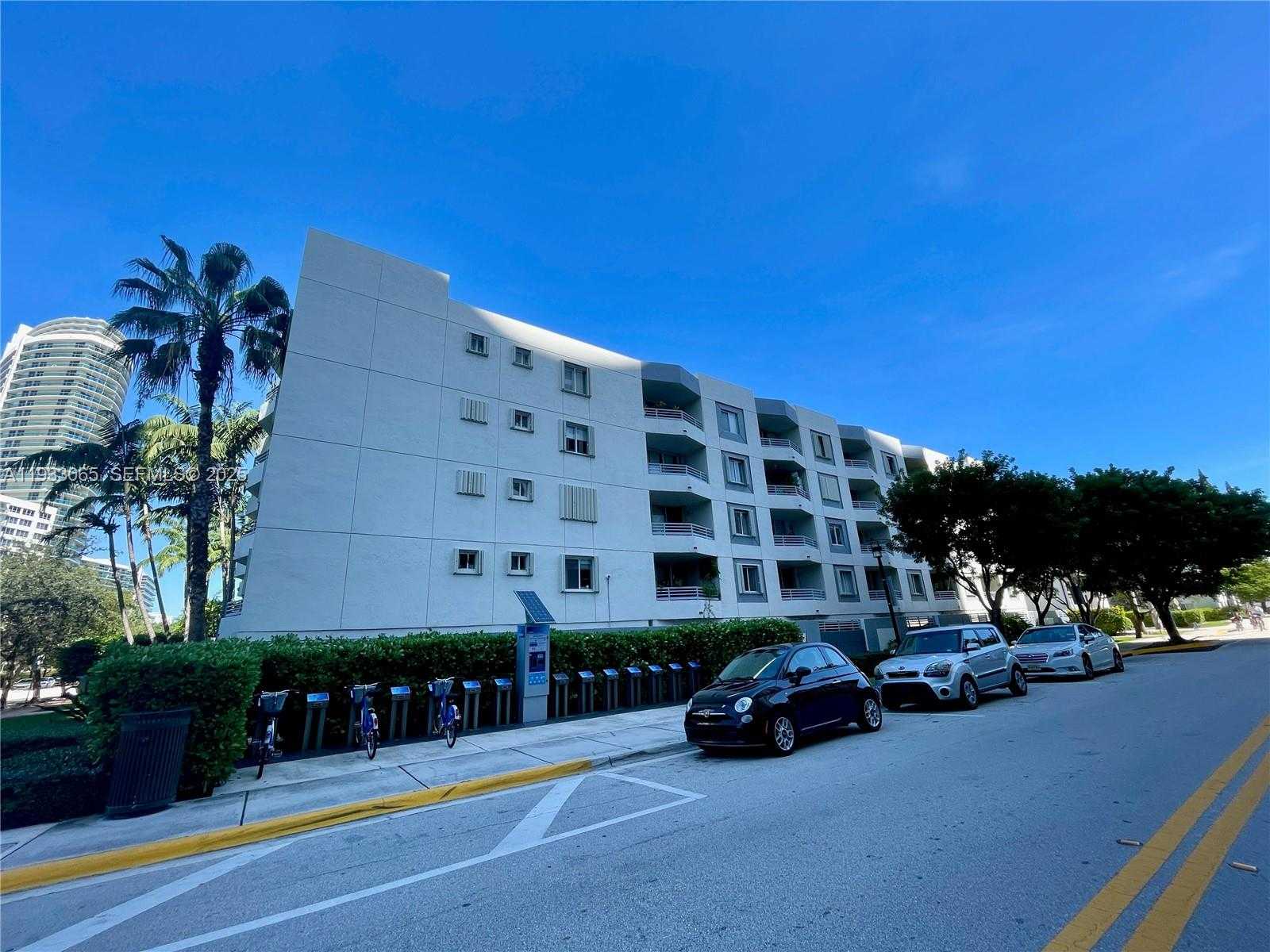 Small Image of 1401 BAY RD #304, Miami Beach Number 5