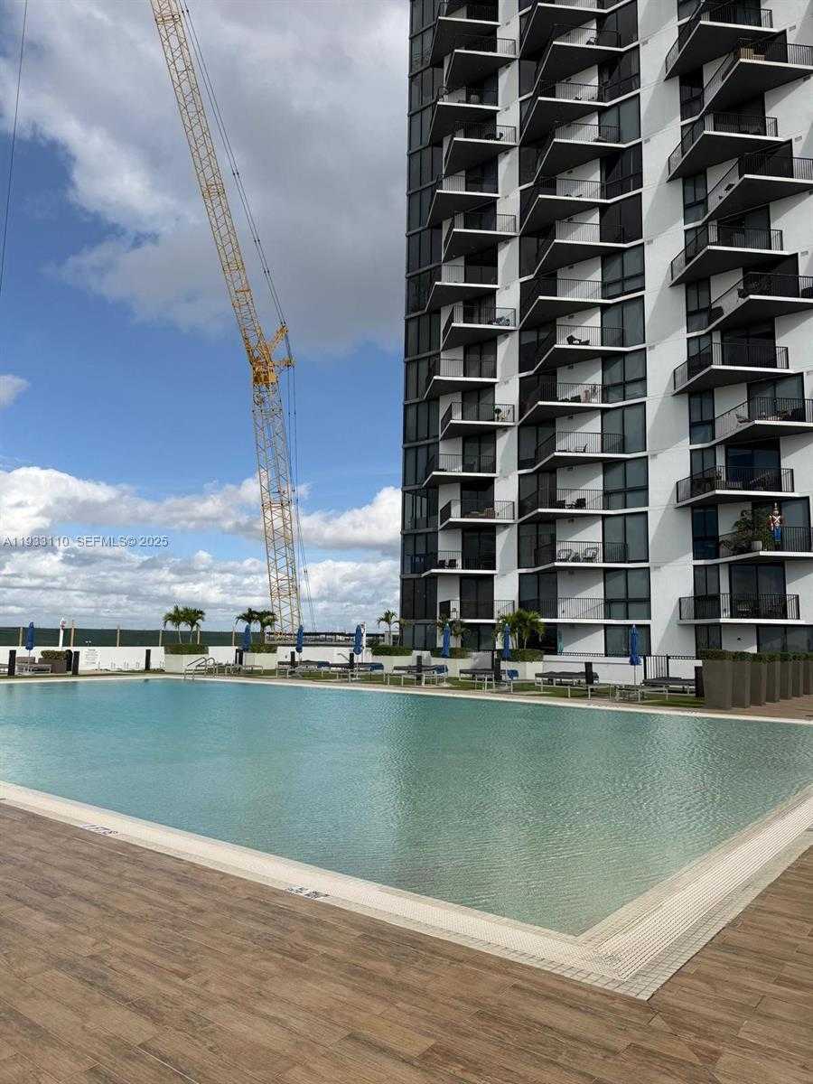 Small Image of 5300 PASEO BLVD #1107, Doral Number 47