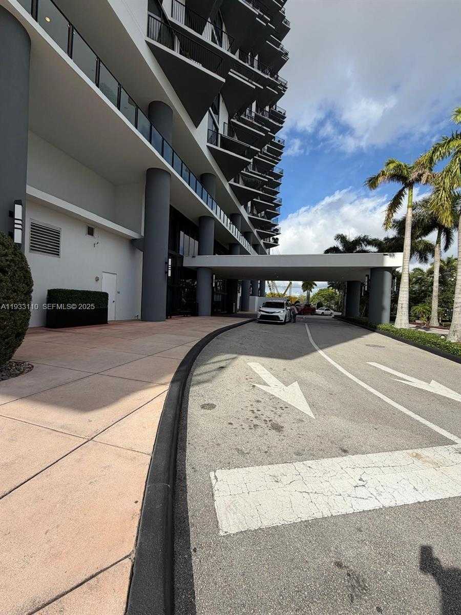 Small Image of 5300 PASEO BLVD #1107, Doral Number 48