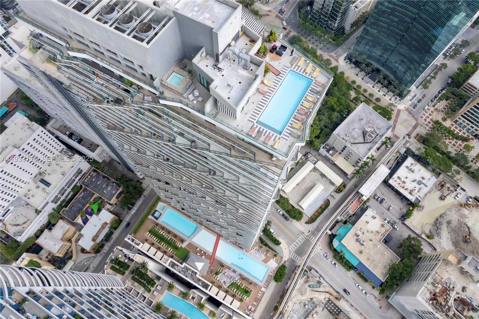 Small Image of 1300 SOUTH MIAMI AVE #4101, Miami Number 35