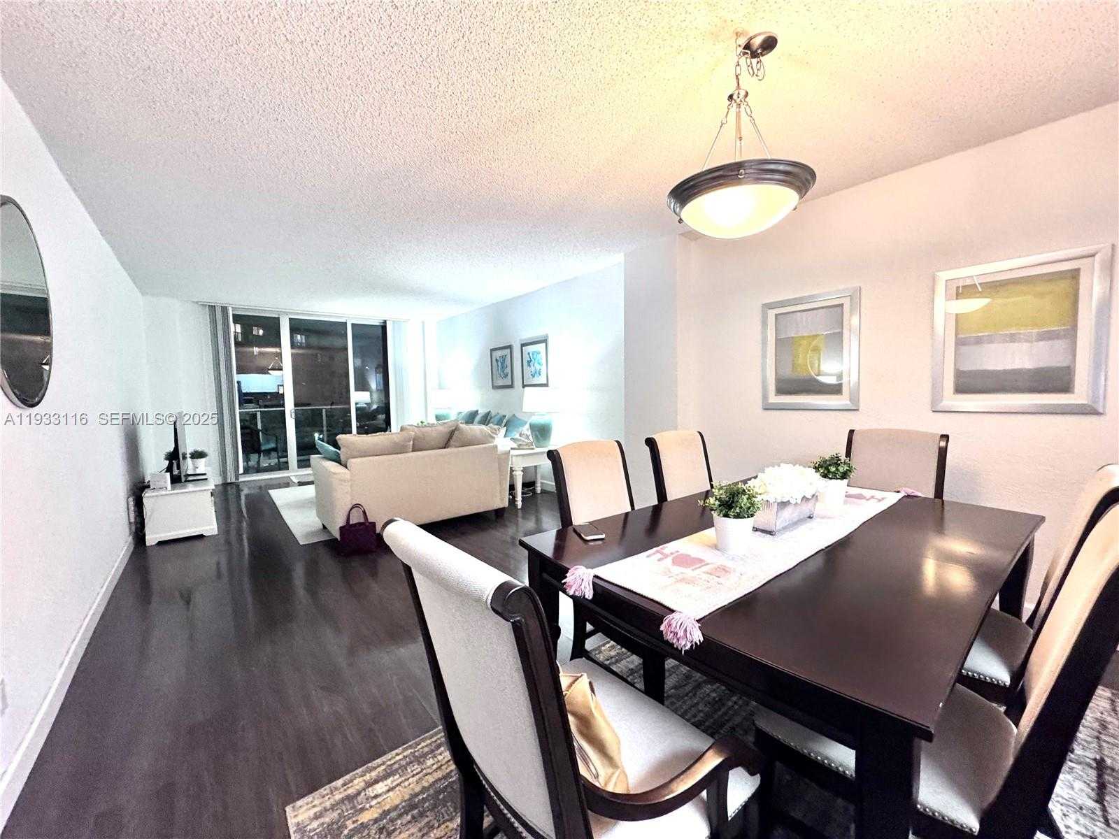 Small Image of 19390 COLLINS AVE #422, Sunny Isles Beach Number 3