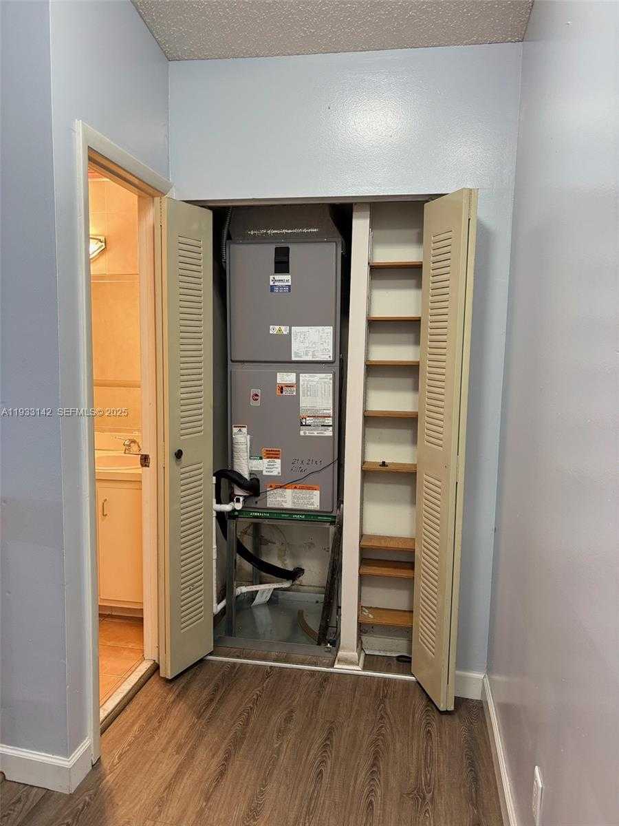 Small Image of 6460 NORTH WEST 192ND TER #6460, Hialeah Number 10