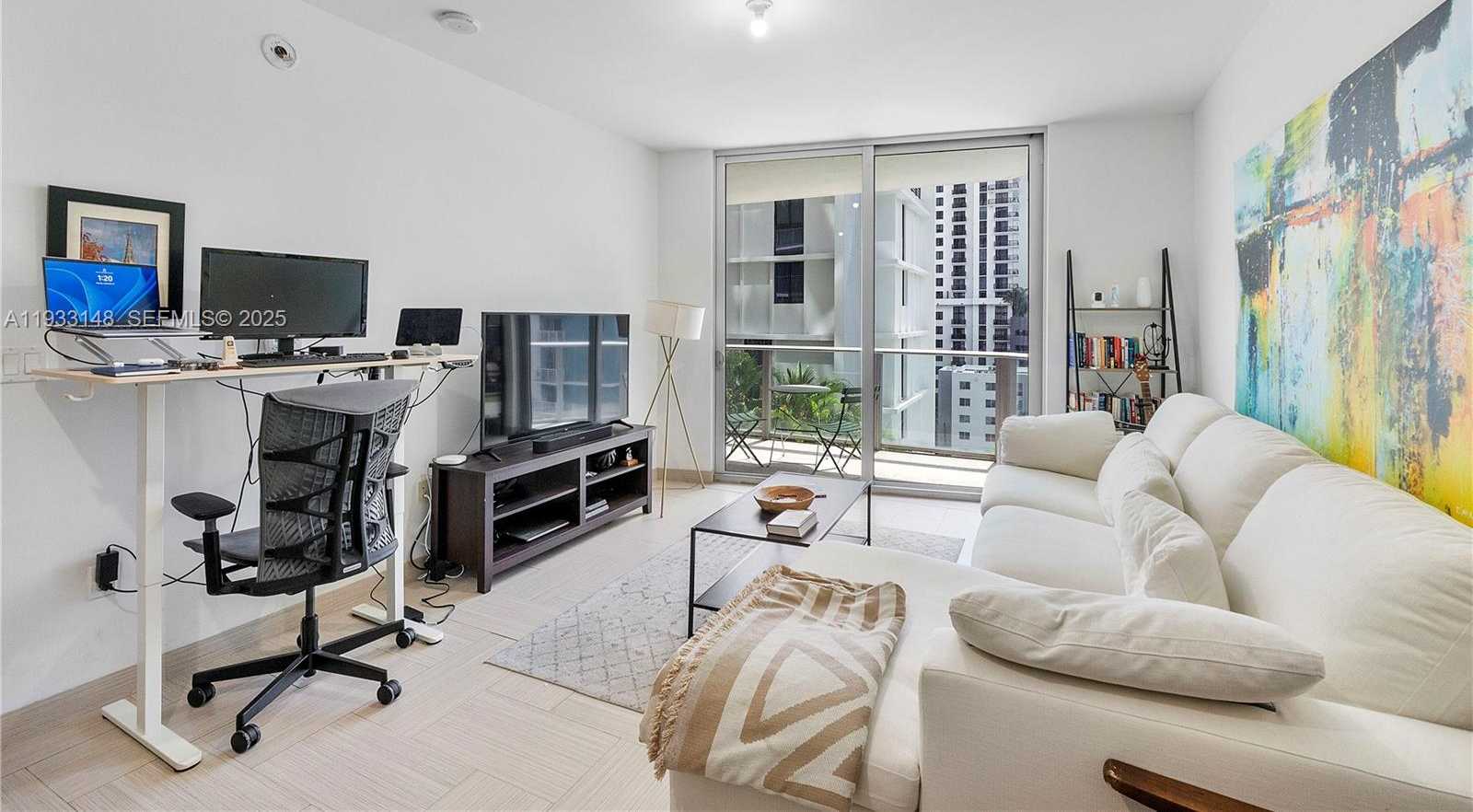 Small Image of 1010 SOUTH WEST 2ND AVE #710, Miami Number 8