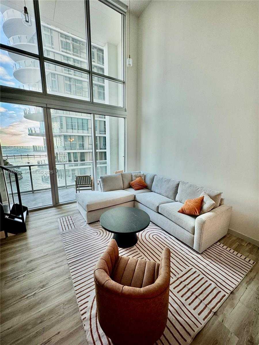 Small Image of 300 SOUTH BISCAYNE BLVD #L-1210, Miami Number 21