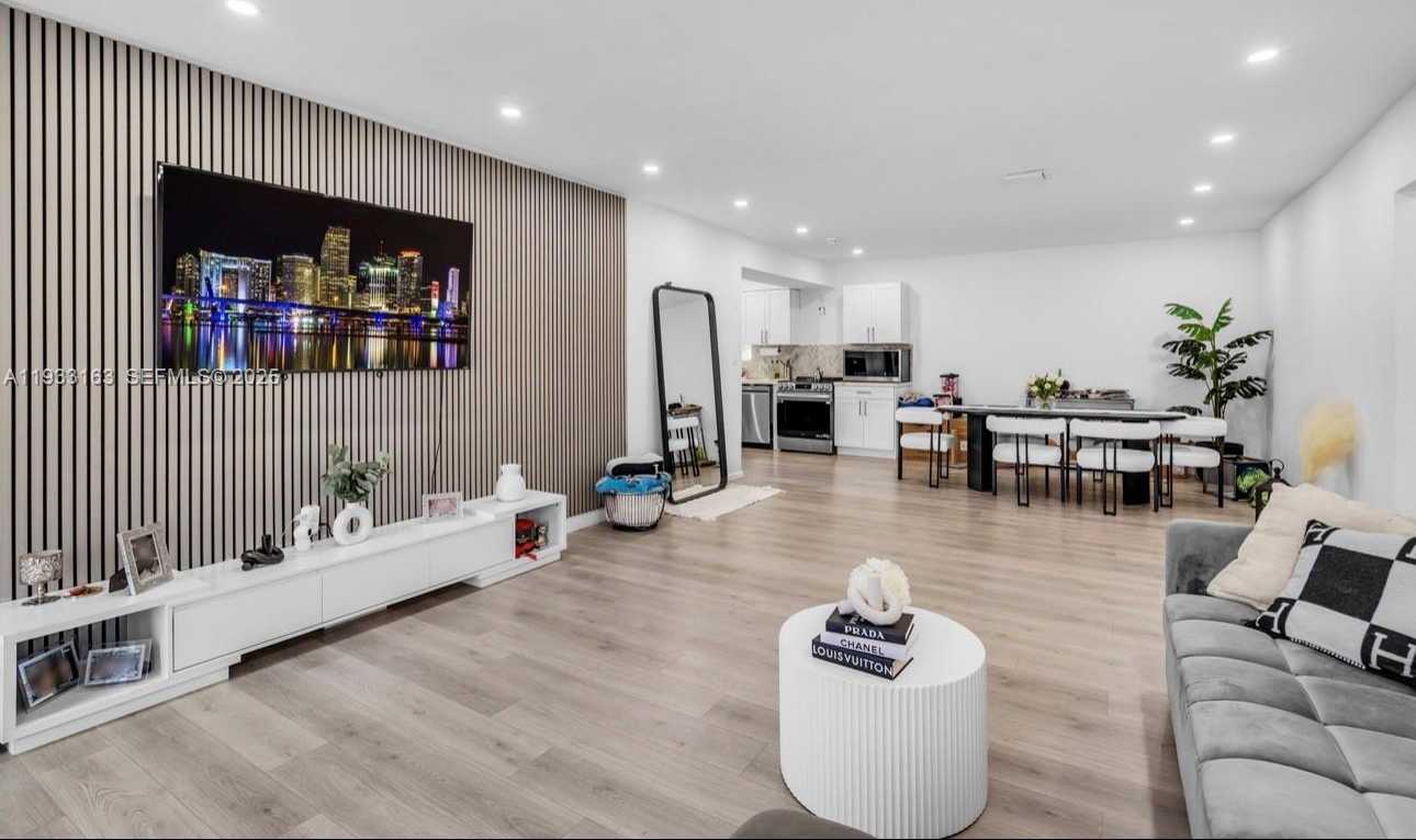 Small Image of 1735 NORTH EAST 147TH ST #1735, Miami Number 3