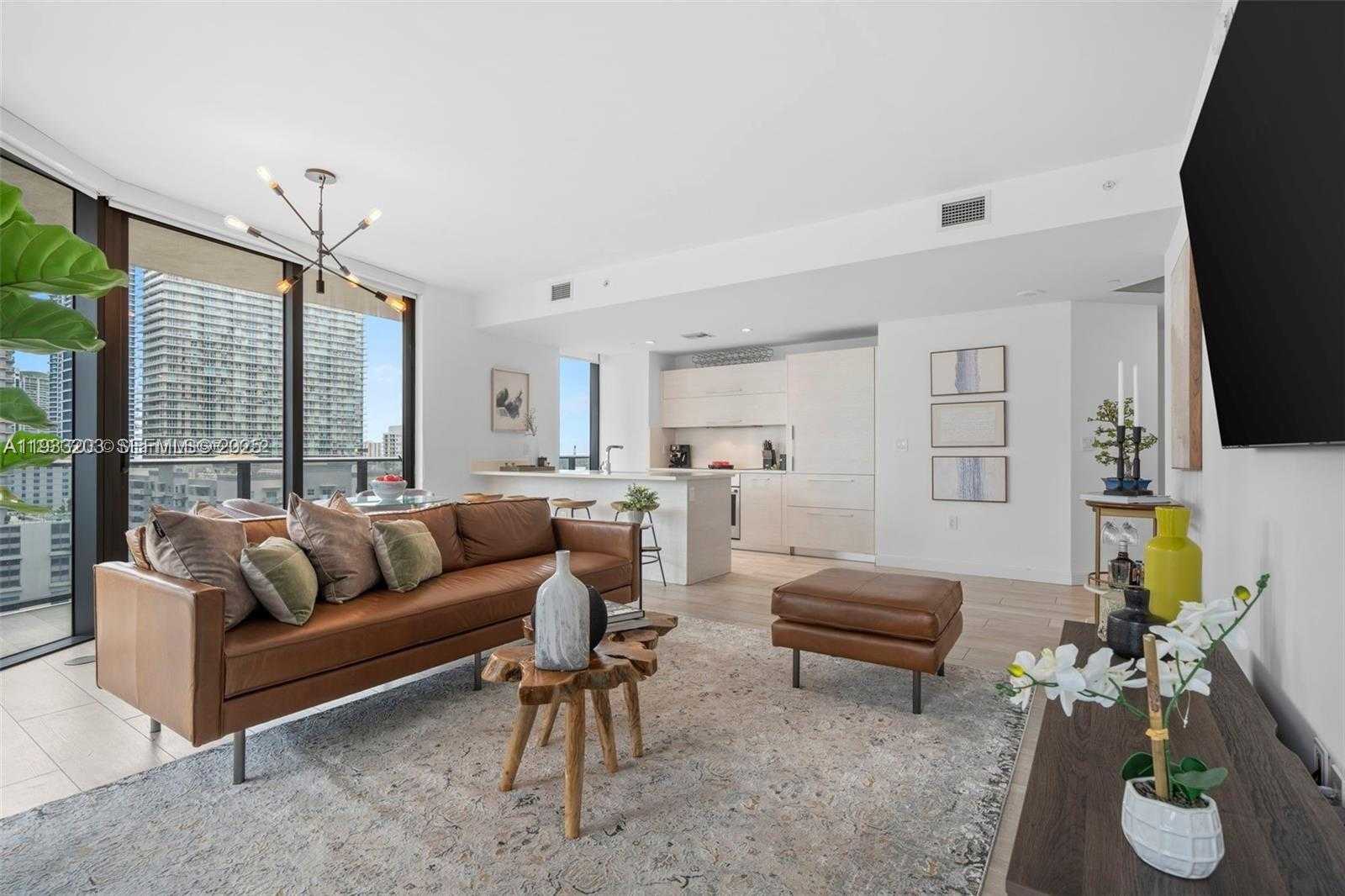 Small Image of 45 SOUTH WEST 9TH ST #1403, Miami Number 2