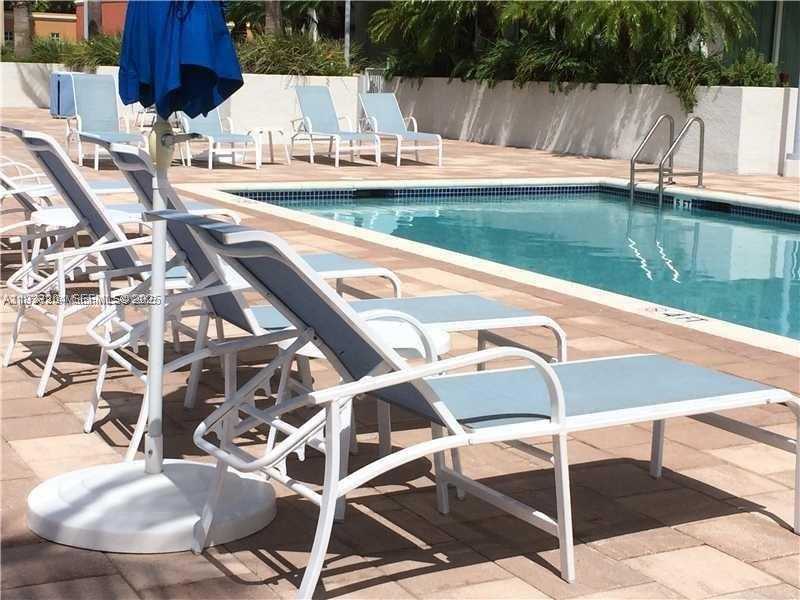 Small Image of 3180 CORAL WAY #304, Miami Number 13