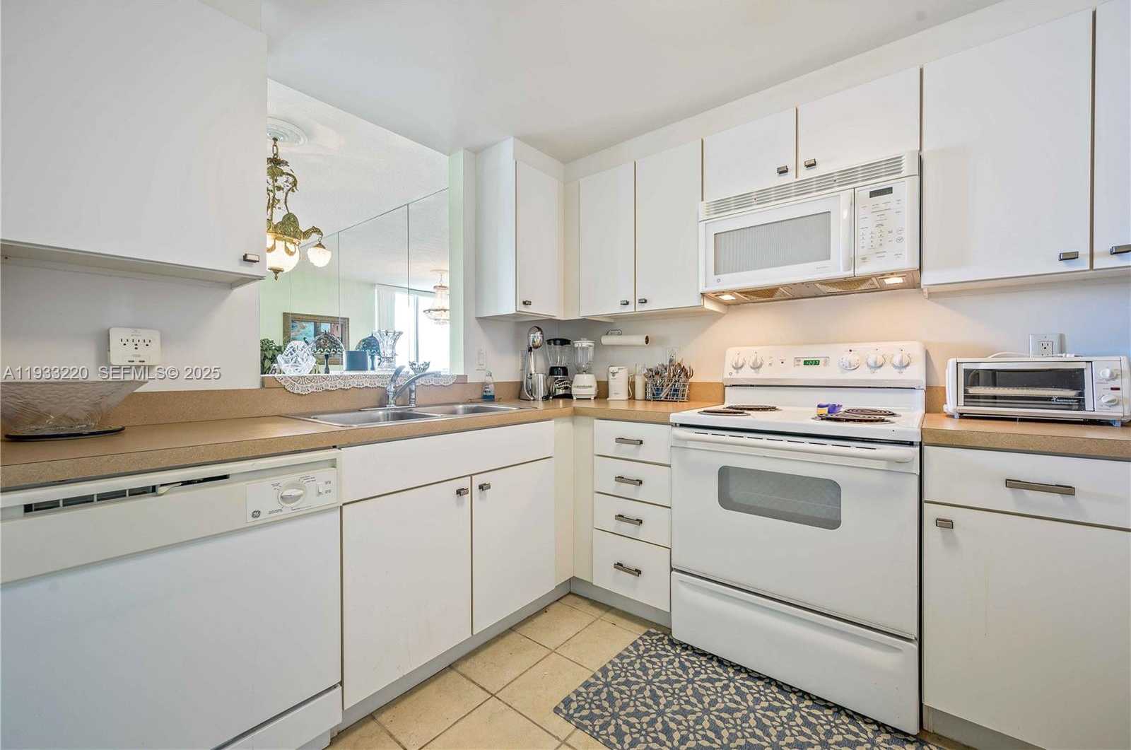 Small Image of 1250 SOUTH MIAMI AVE #1907, Miami Number 10