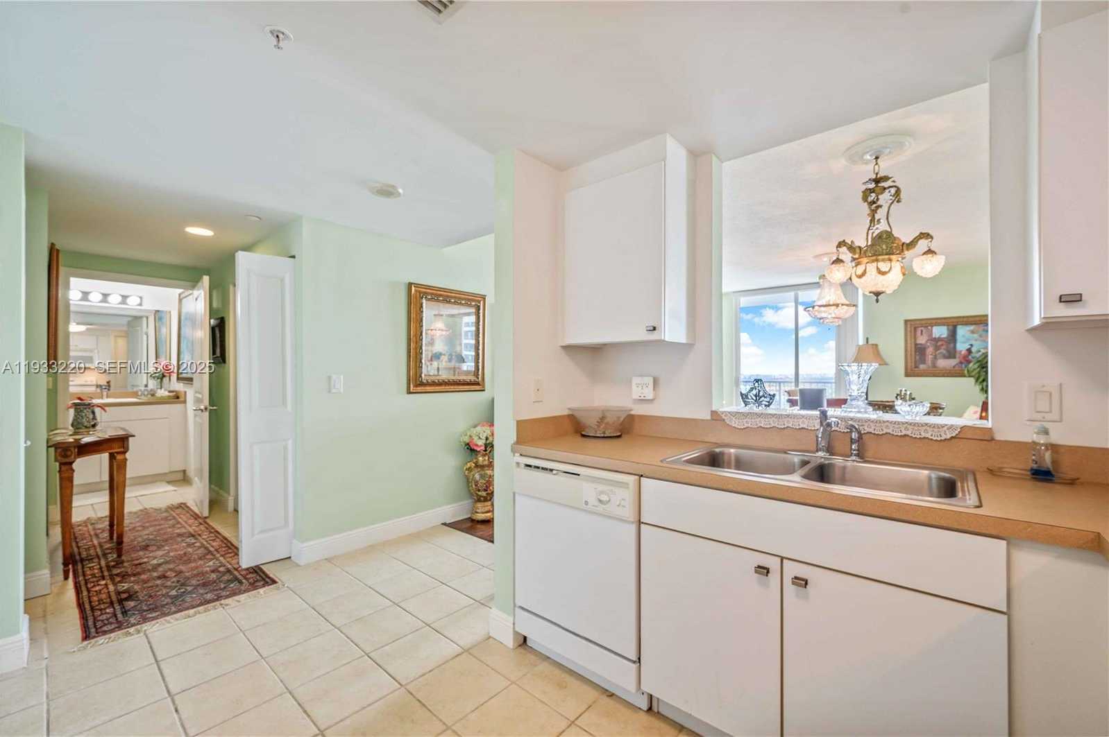 Small Image of 1250 SOUTH MIAMI AVE #1907, Miami Number 11