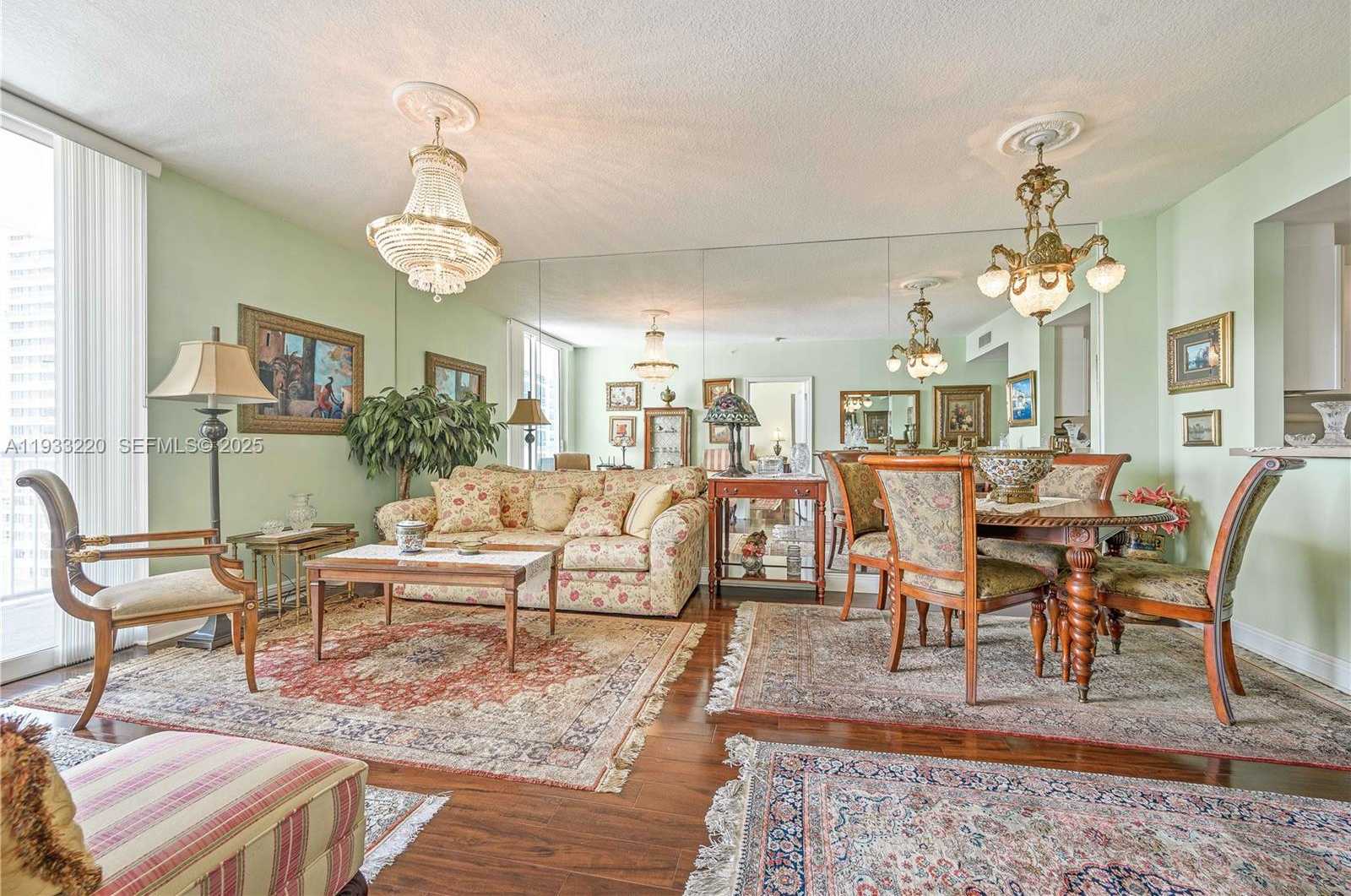 Small Image of 1250 SOUTH MIAMI AVE #1907, Miami Number 4