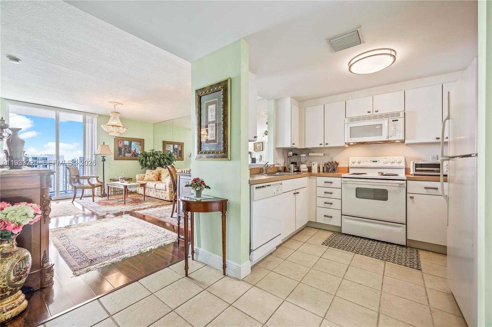 Small Image of 1250 SOUTH MIAMI AVE #1907, Miami Number 9