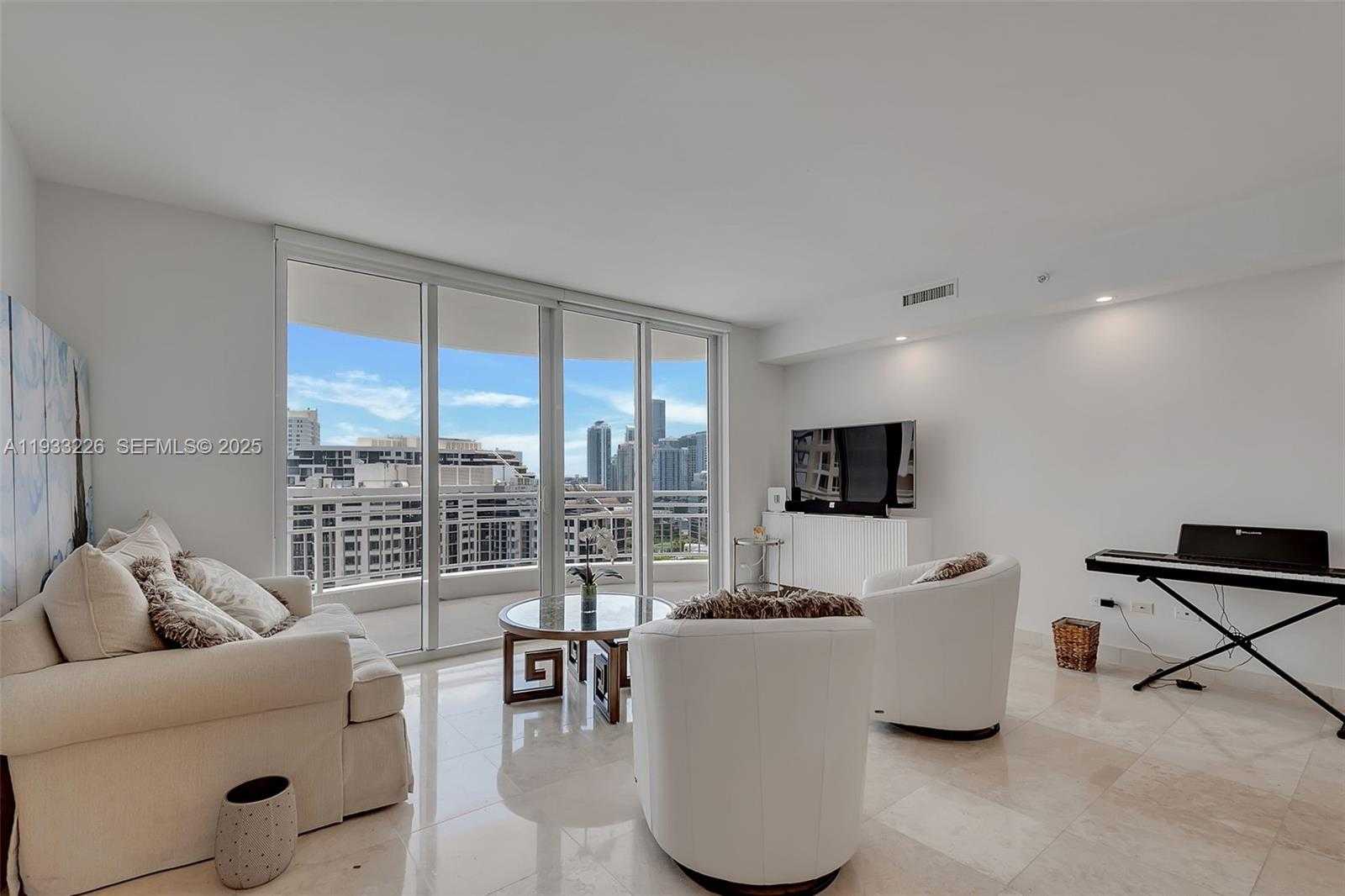 Small Image of 848 BRICKELL KEY DR #1803, Miami Number 10