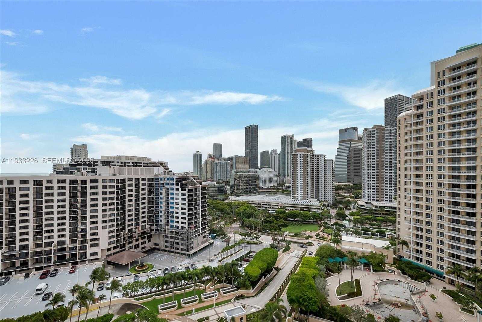 Small Image of 848 BRICKELL KEY DR #1803, Miami Number 18