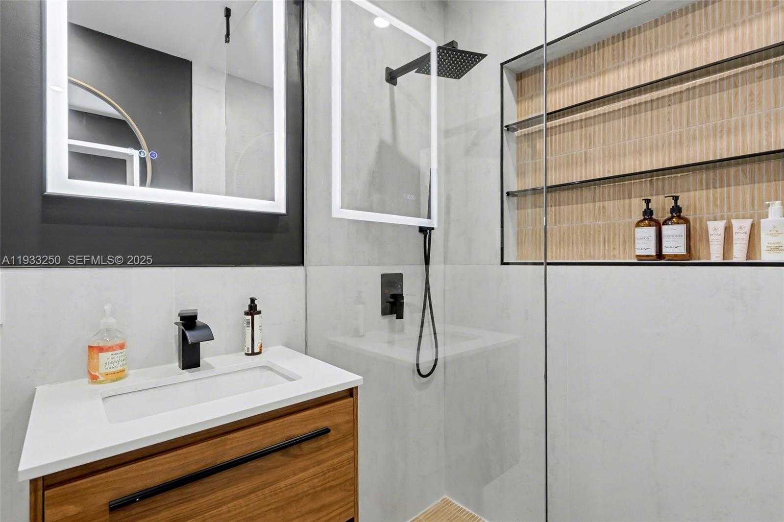 Small Image of 818 NORTH WEST 29TH CT, Wilton Manors Number 18