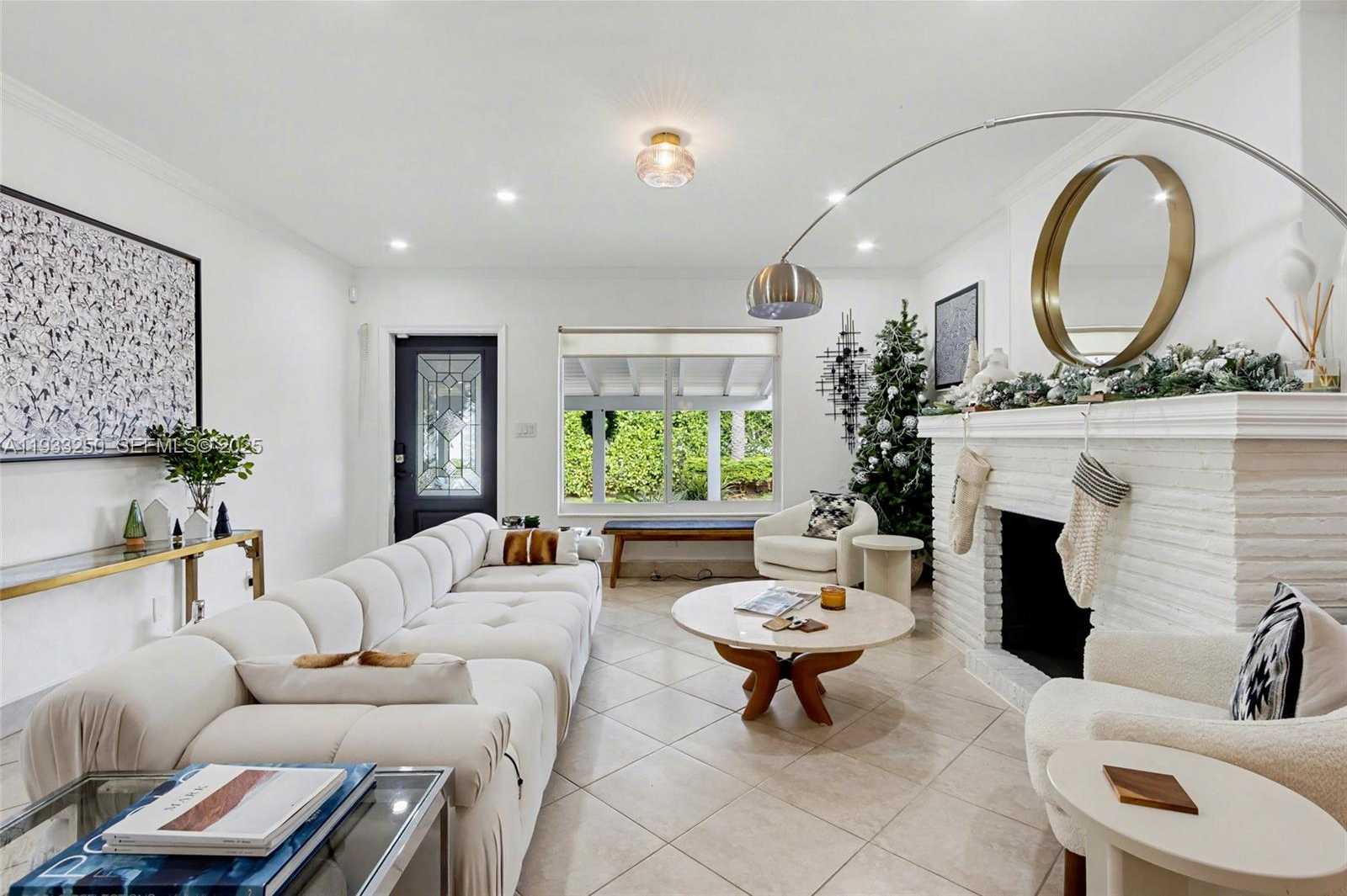 Small Image of 818 NORTH WEST 29TH CT, Wilton Manors Number 6