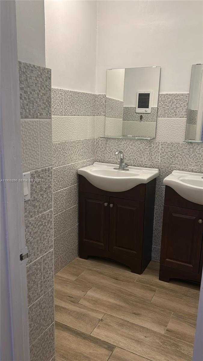 Small Image of 215 SOUTH EAST 3RD AVE #306C, Hallandale Beach Number 15