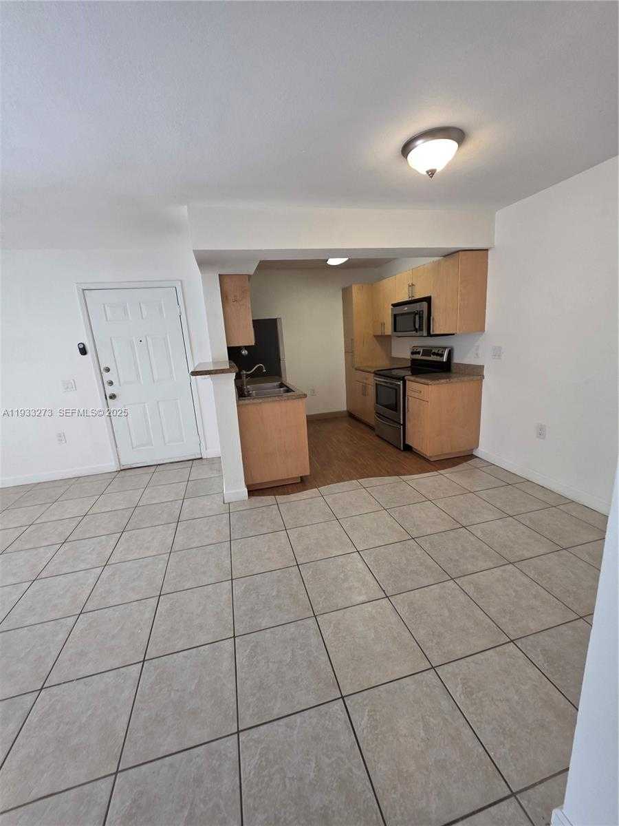 Small Image of 15070 SOUTH WEST 103RD LN #2107, Miami Number 9
