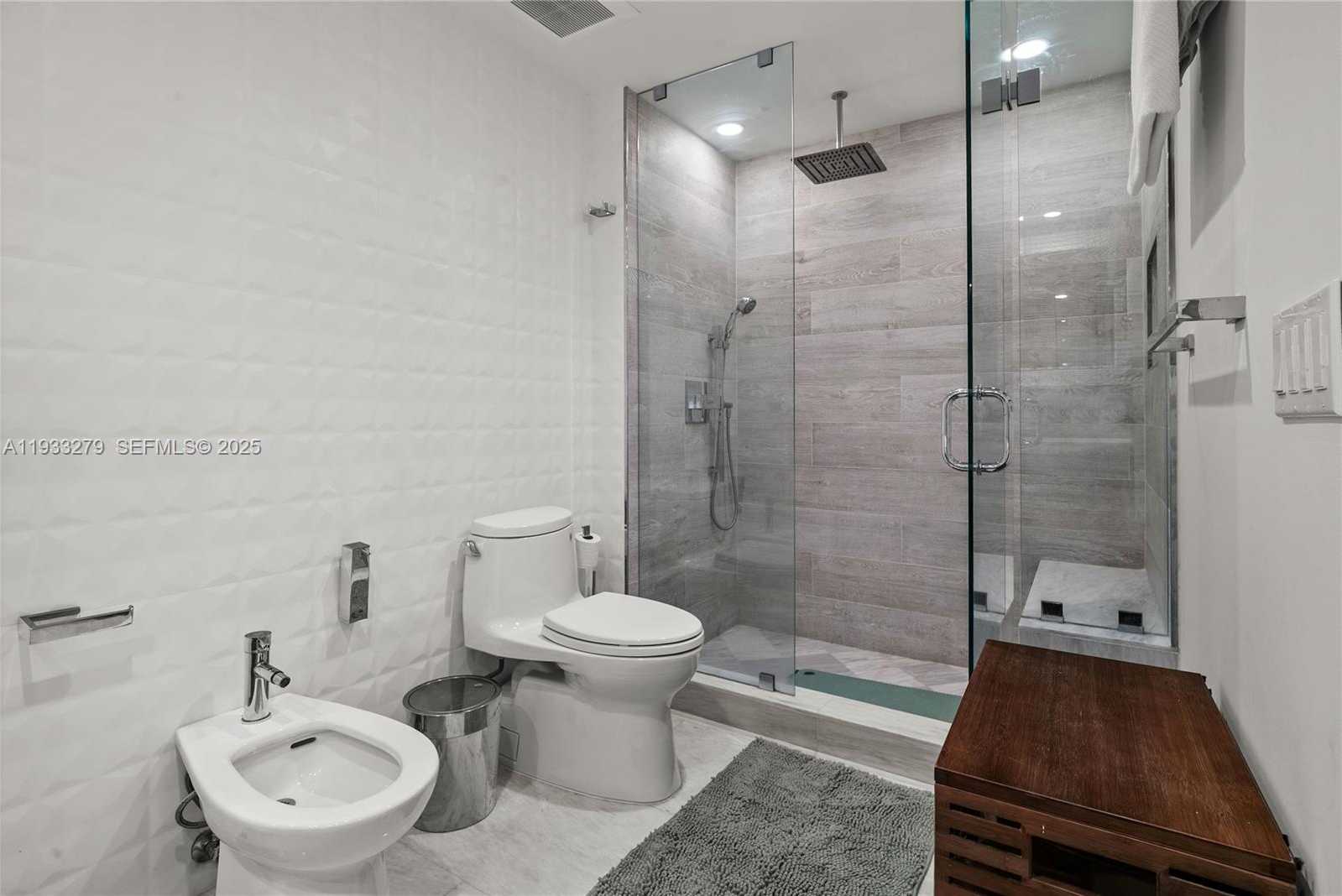 Small Image of 5055 COLLINS AVE #11C, Miami Beach Number 34