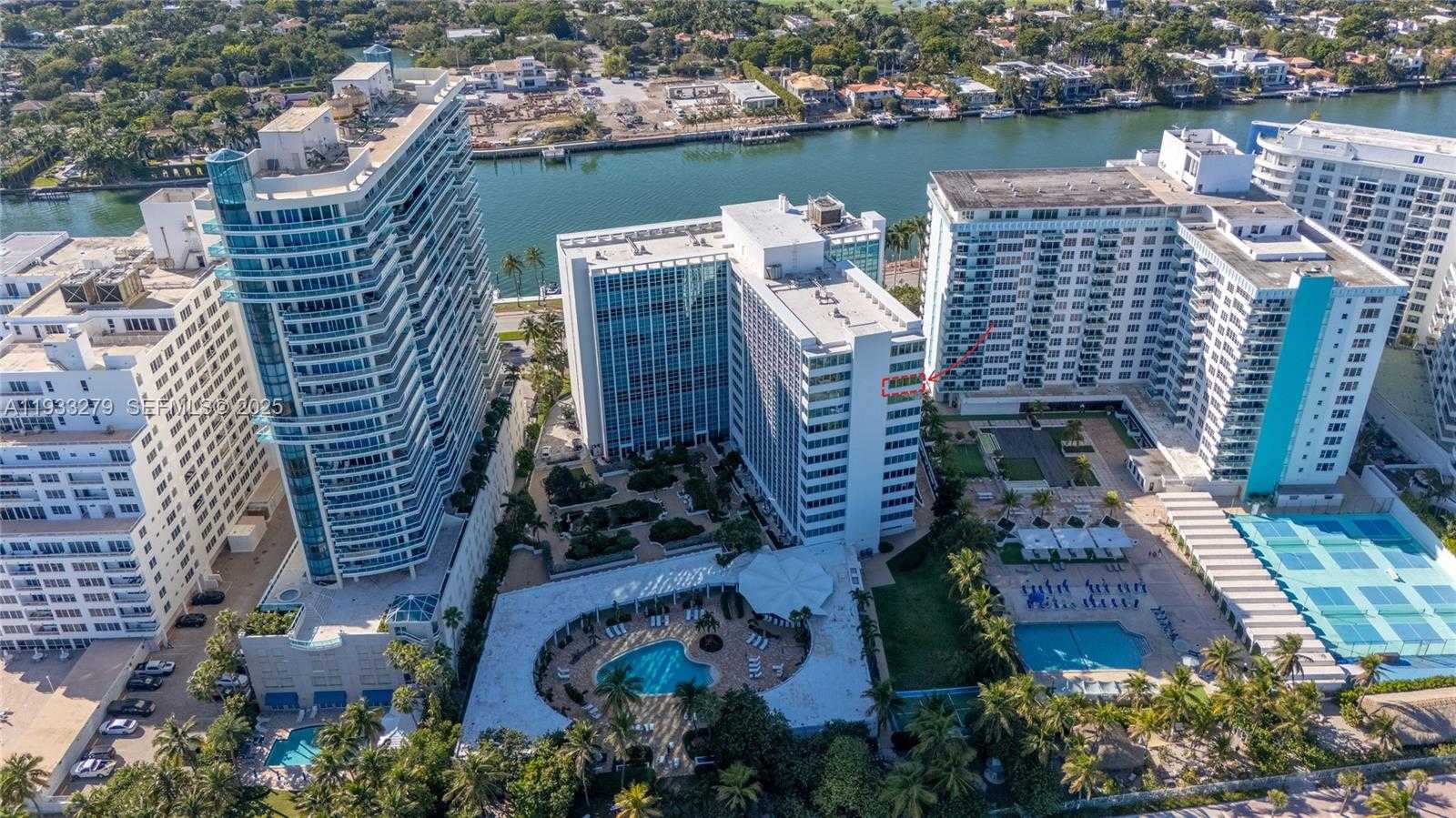 Small Image of 5055 COLLINS AVE #11C, Miami Beach Number 45