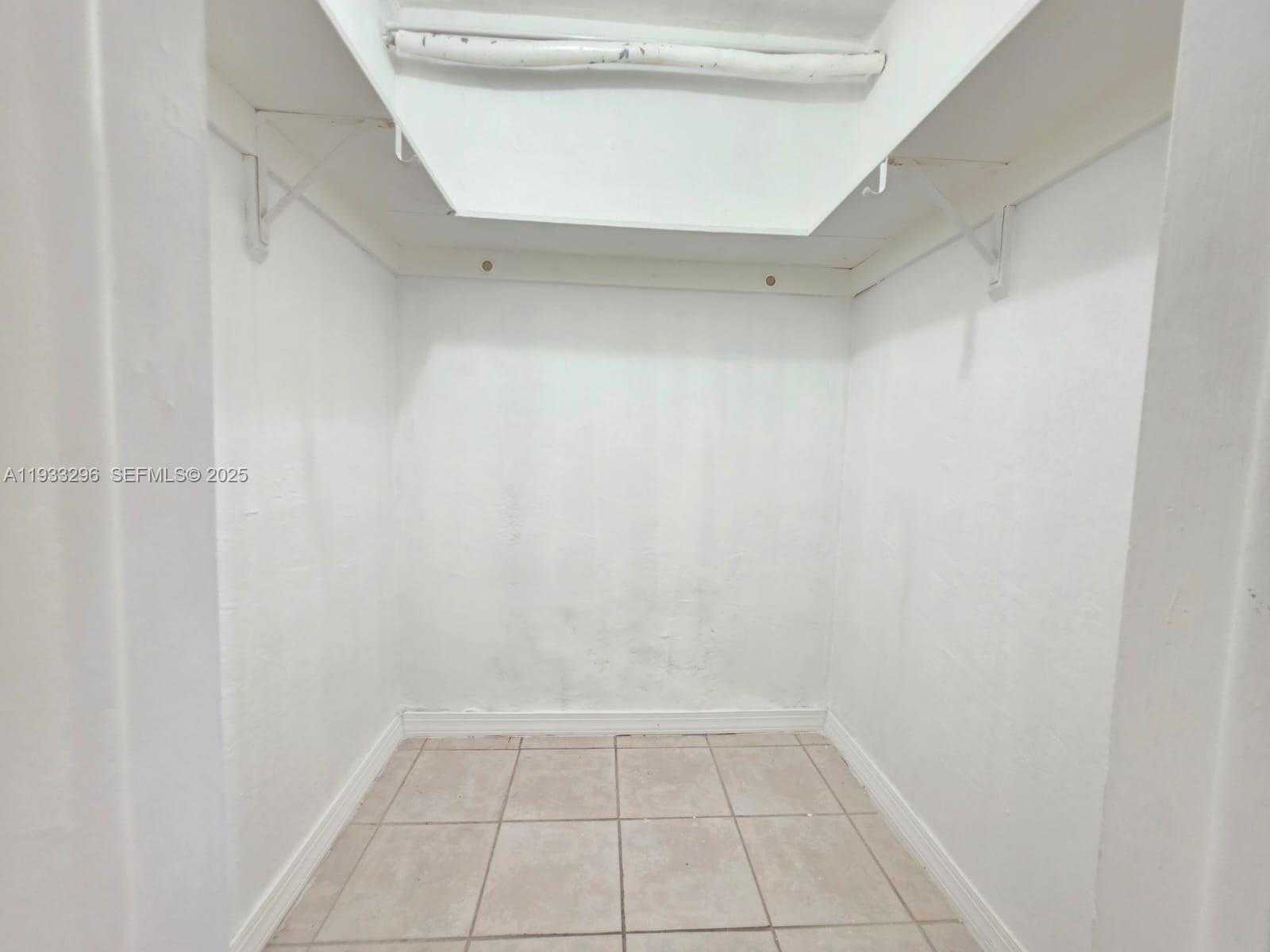 Small Image of 1330 WEST 54TH ST #108C, Hialeah Number 12
