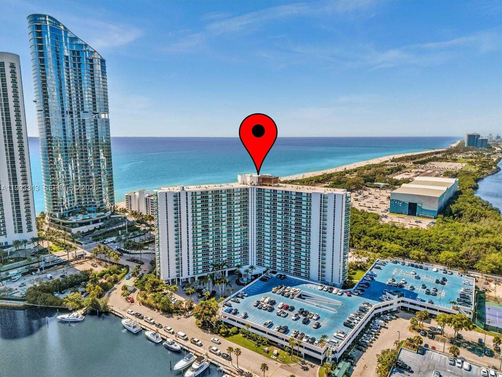 Small Image of 100 BAYVIEW DR #1025, Sunny Isles Beach Number 25