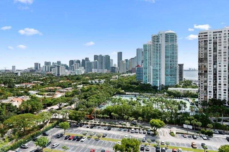 Small Image of 2475 BRICKELL AVE #1606, Miami Number 9