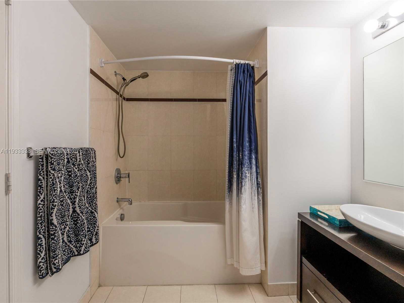 Small Image of 480 NORTH EAST 30TH ST #1103, Miami Number 15