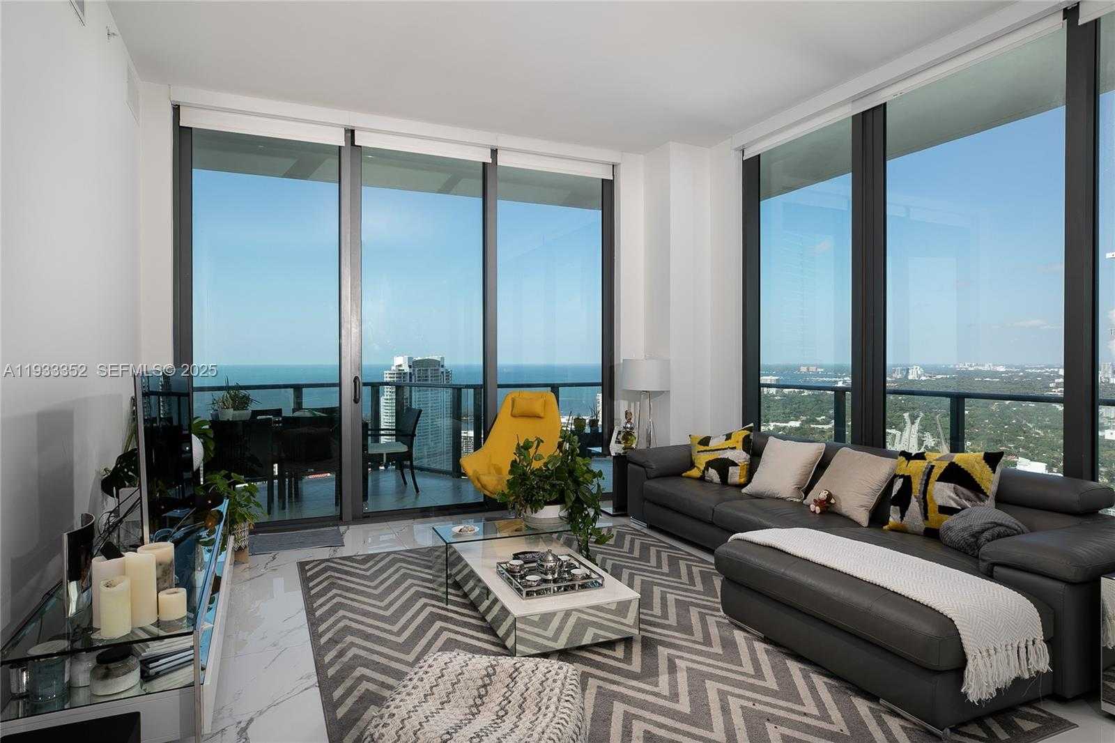 Small Image of 1300 SOUTH MIAMI AVE #PH4906, Miami Number 3