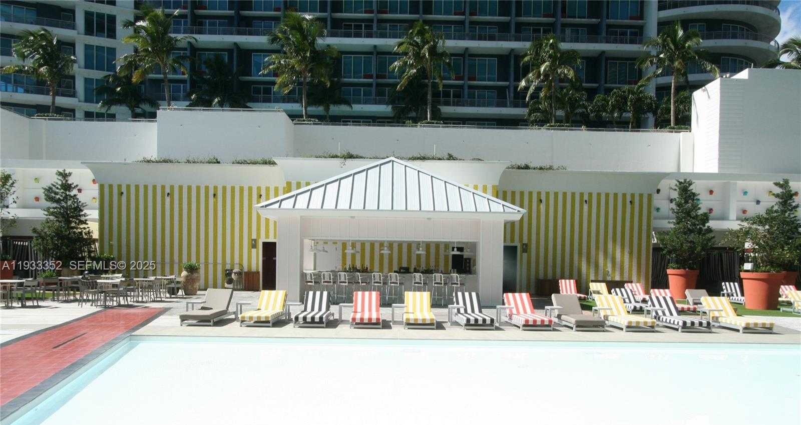 Small Image of 1300 SOUTH MIAMI AVE #PH4906, Miami Number 33