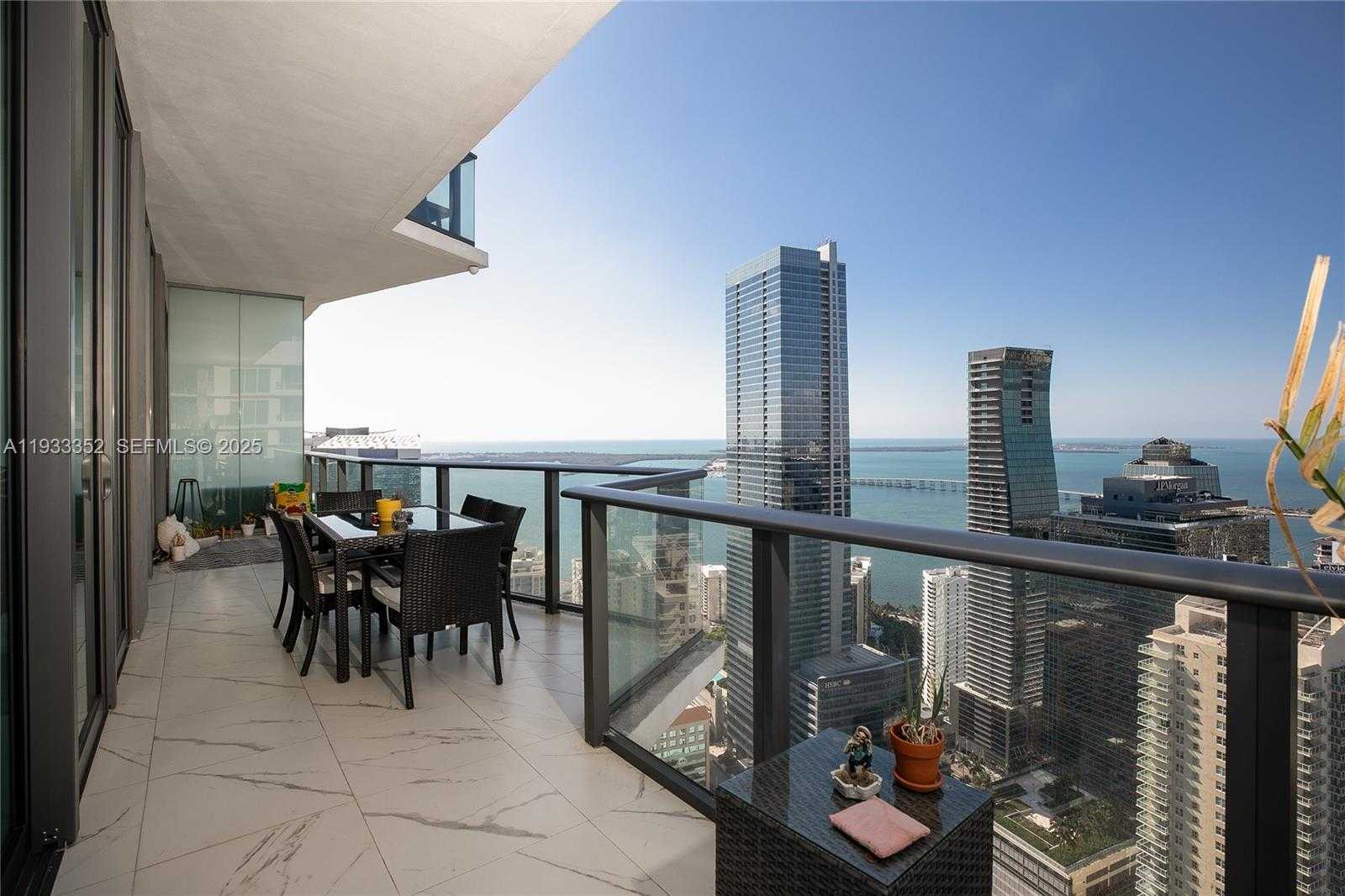 Small Image of 1300 SOUTH MIAMI AVE #PH4906, Miami Number 6