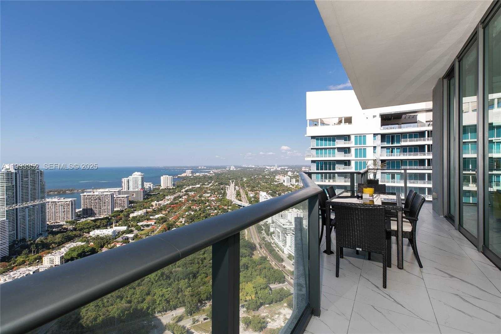 Small Image of 1300 SOUTH MIAMI AVE #PH4906, Miami Number 7