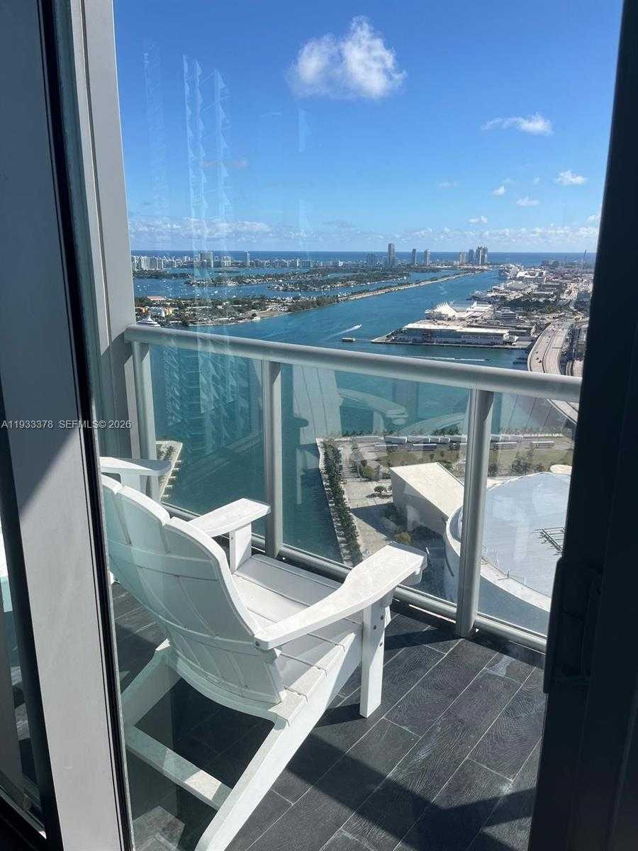 Small Image of 888 BISCAYNE BLVD #4508, Miami Number 6