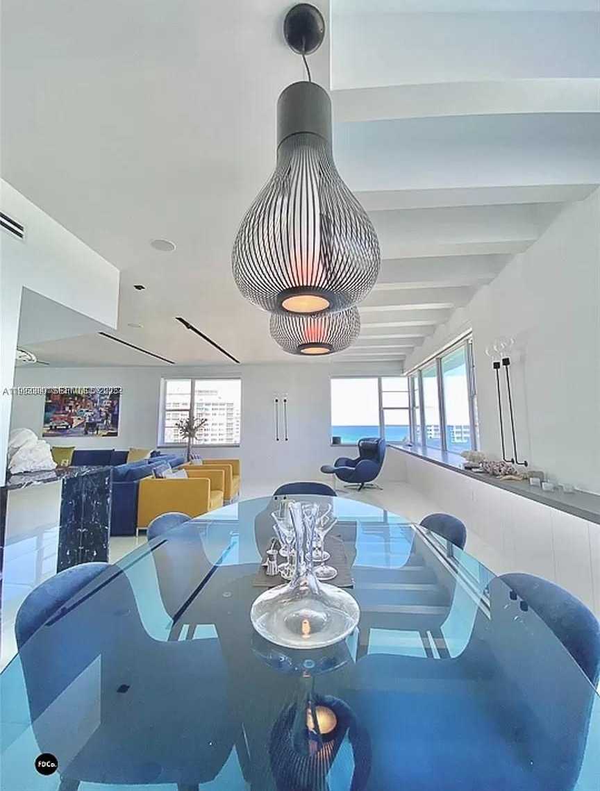 Small Image of 5255 COLLINS AVE #9E, Miami Beach Number 24