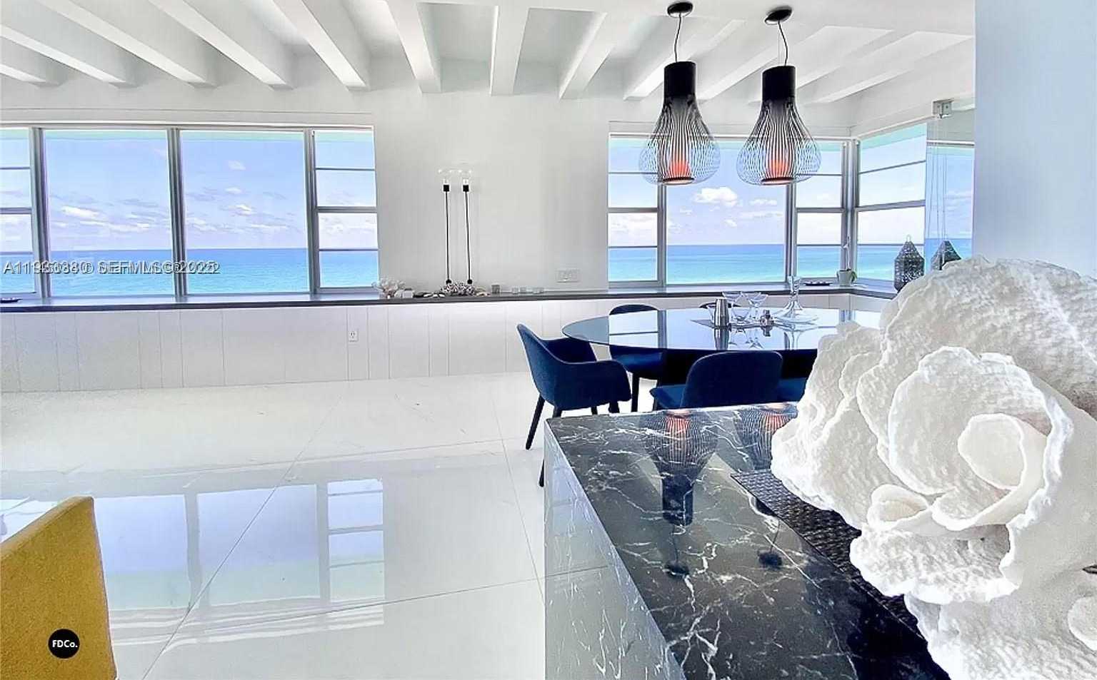 Small Image of 5255 COLLINS AVE #9E, Miami Beach Number 3